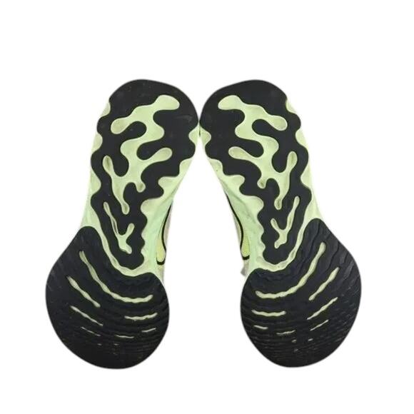 Nike Shoes Womens 8 Athletic Trainers React Infinity Run Flyknit Running Sneaker - Picture 7 of 14